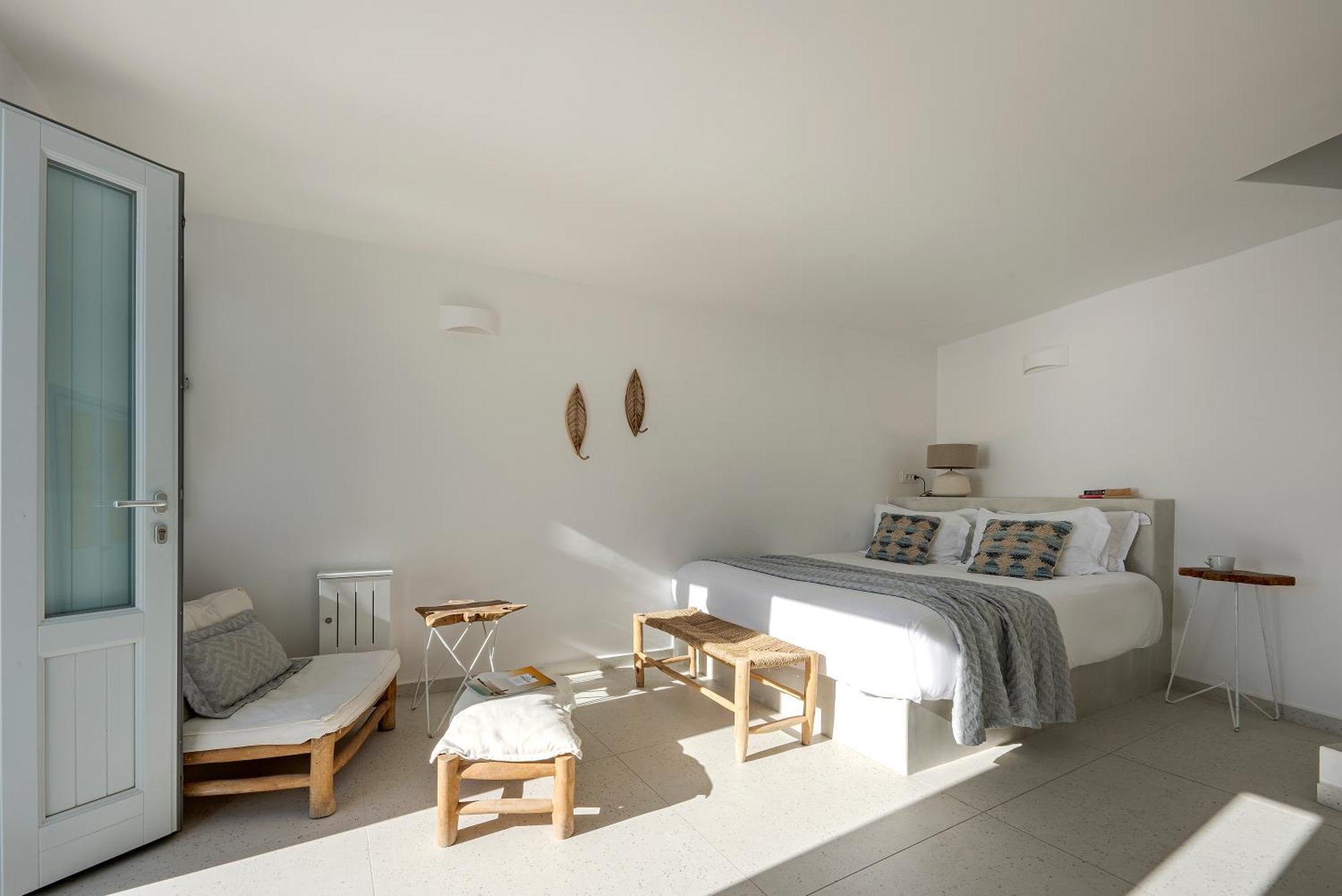 Big Blue Villa By Caldera Houses أويا المظهر الخارجي الصورة